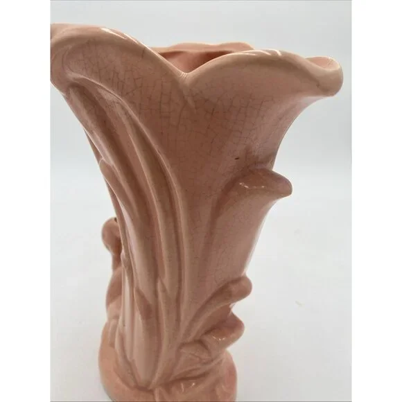 Vintage McCoy Pottery Peach Pink 9 1/4" Tall Swan in Reeds Vase Planter - Picture 10 of 10